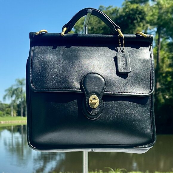 COACH Vintage 02 WIllis Black Leather, Hang Tag, Strap, Shiny Brass EUC 9927 - Picture 1 of 13